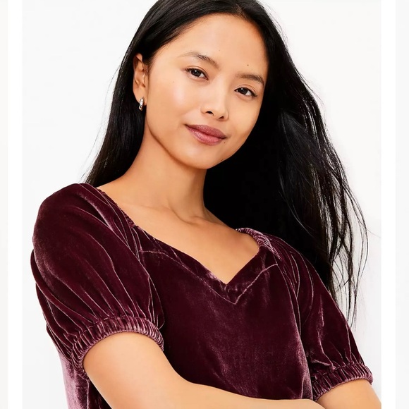 Loft | Velvet Puff Sleeve Top, Deep Spruce Green - Picture 3 of 10